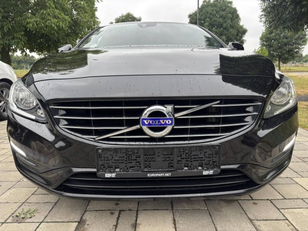 Volvo V60 2.0 D [D2] Momentum 146000km.Tempomat...